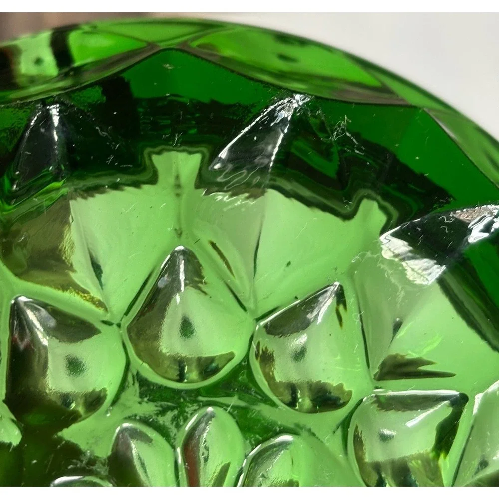 2 Vtg Emerald Green Press Glass Ashtrays Starburst Flower Design 6